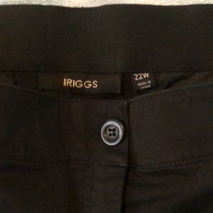 Twill Capri Pants